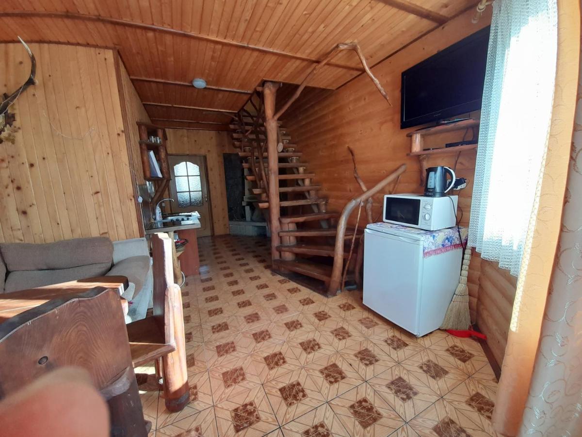 Cottage Zhelikhovskykh 塔塔里夫 外观 照片